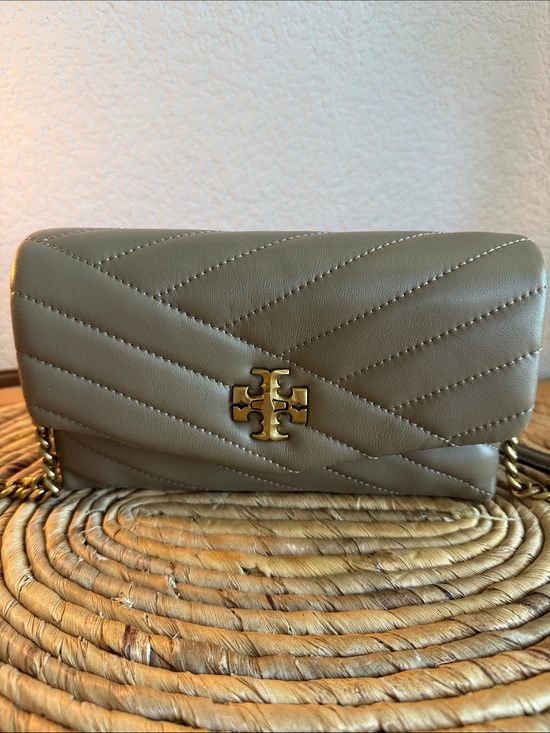 Tory Burch Handbags - Tory Burch Quilted Leather Chain Crossbody - Taupe with Gold Hardware